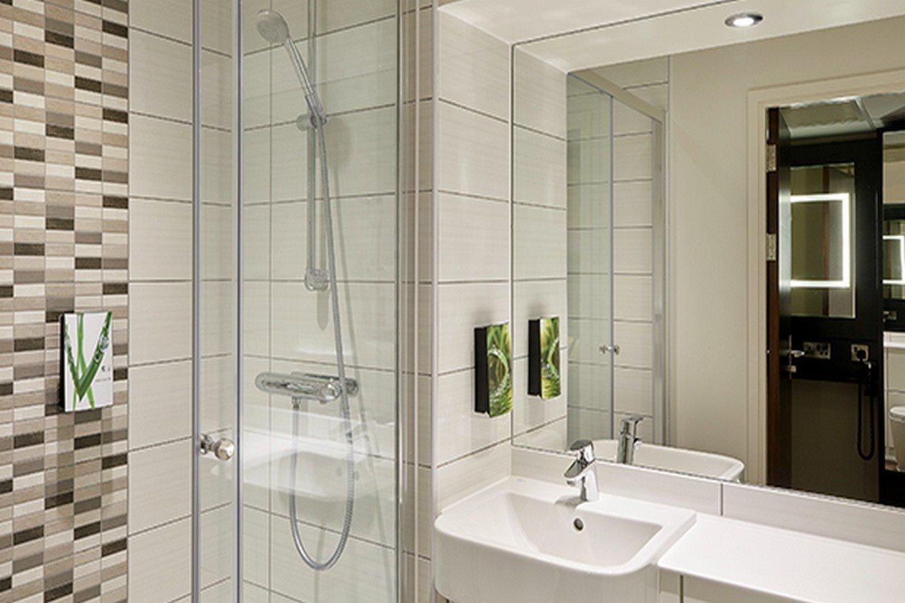 בארנט Premier Inn London Edgware מראה חיצוני תמונה
